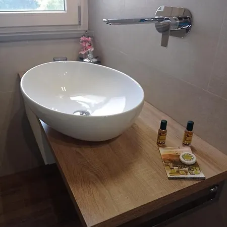 Holiday home Monolocale Pellegrinilittlehouse Lucca